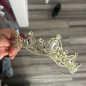 Elegant Gold and Crystal Tiara